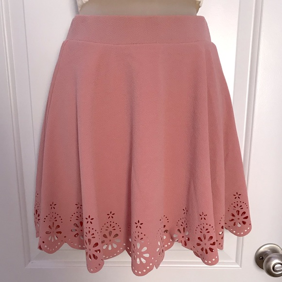 Amazon Skirt Woman’s Size X-Small - Picture 1 of 3